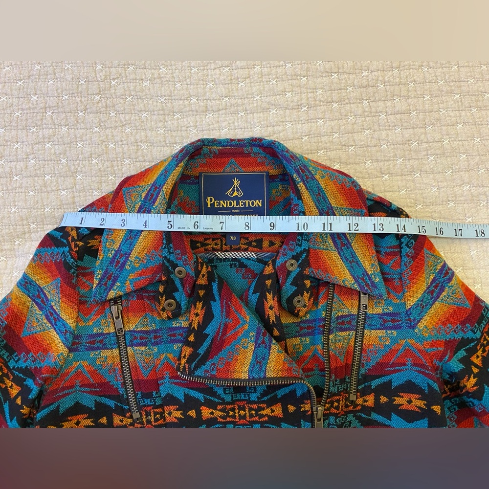 Pendleton Colorful Geometric Jacket - Picture 6 of 11